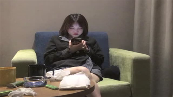 91約炮达人捕获00后短发极品萝莉，清纯女神主动献身诱惑